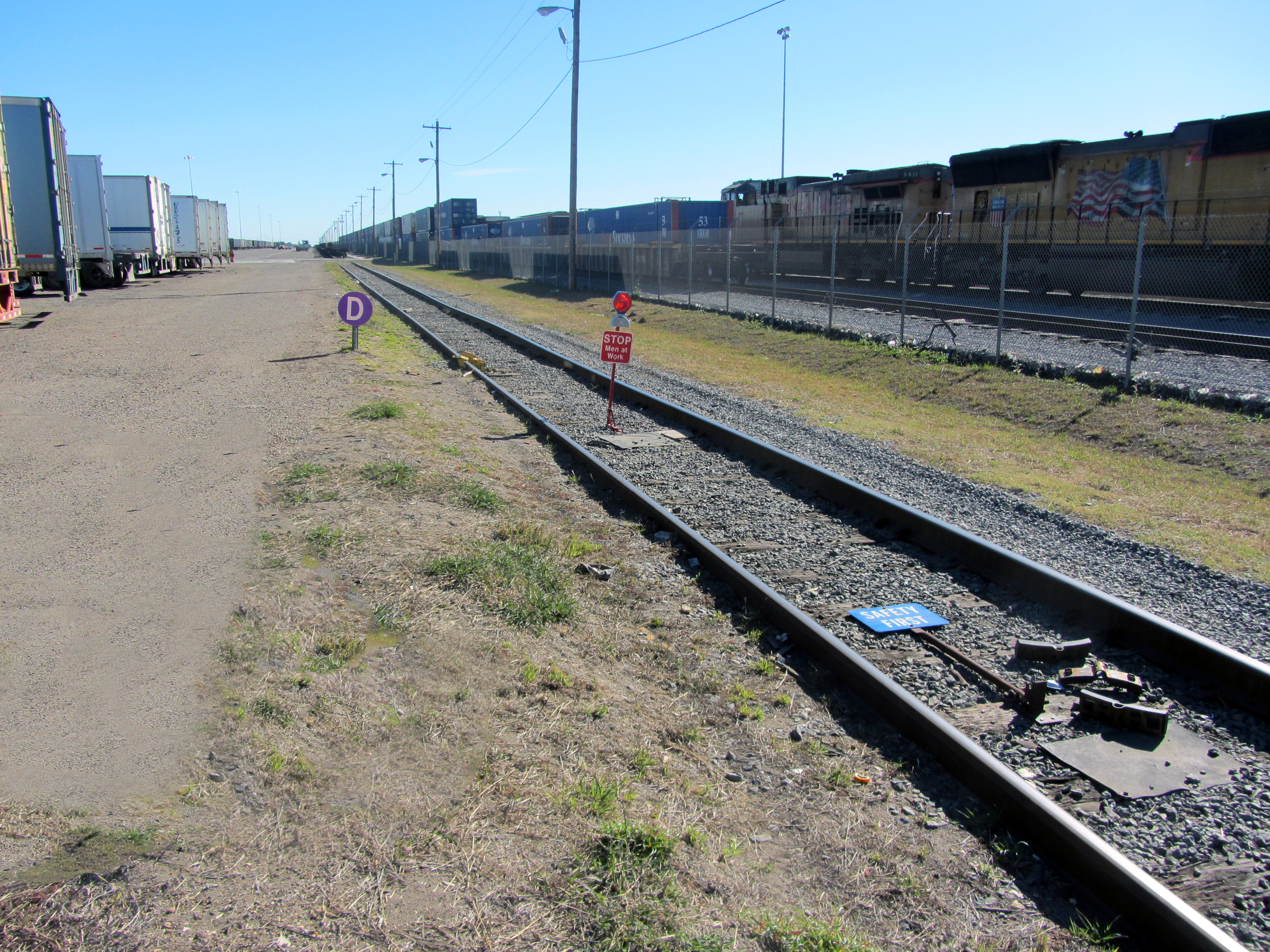 Port Laredo Intermodal Expansion Train Track