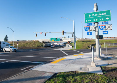 I-84 overpass at Graham Rd